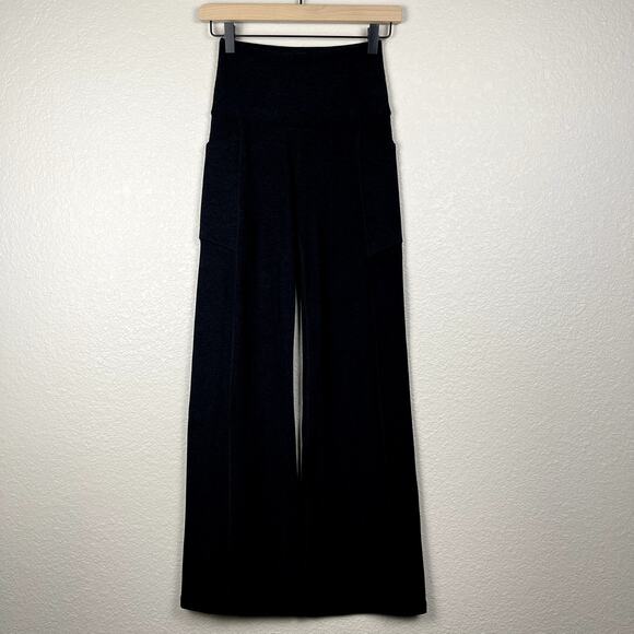 Beyond Yoga Spacedye Versatility Pocket Bootcut Pant Flare Legging Gray Small - Picture 6 of 16